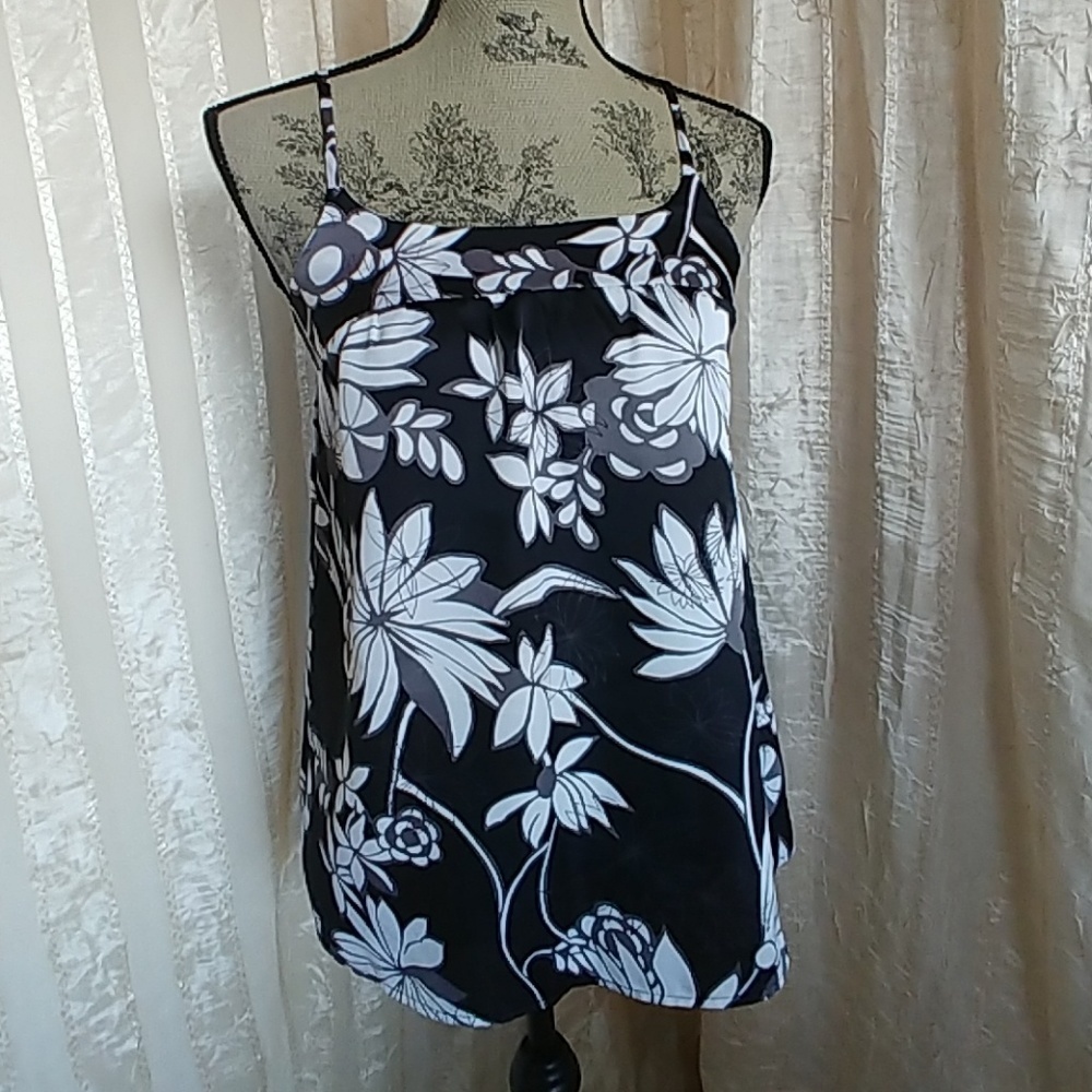 Old Navy Floral Camisole Blouse Top